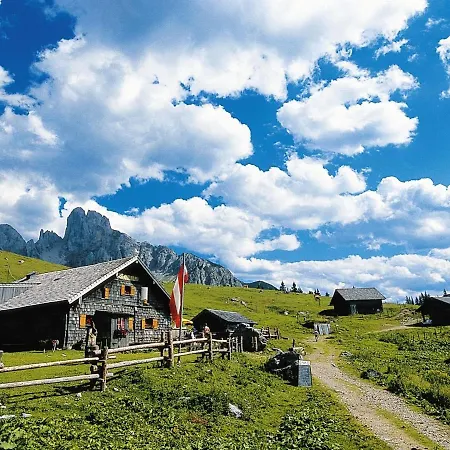 With High-grade Furnishings And Fantastic Views * Neukirchen am Großvenediger
