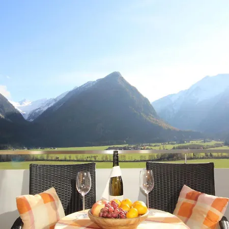 Appartamento With High-grade Furnishings And Fantastic Views Neukirchen am Großvenediger