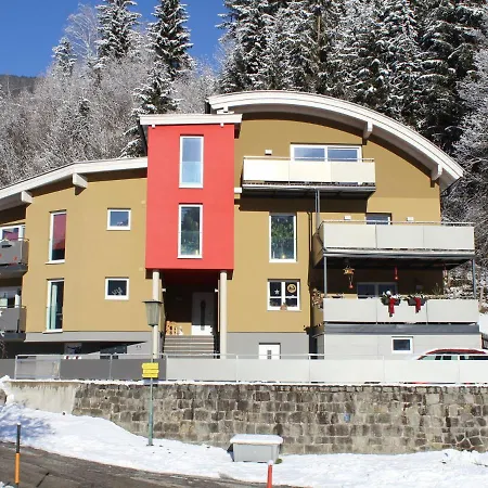 With High-grade Furnishings And Fantastic Views Appartamento