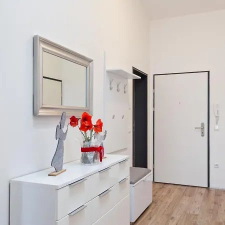 With High-grade Furnishings And Fantastic Views